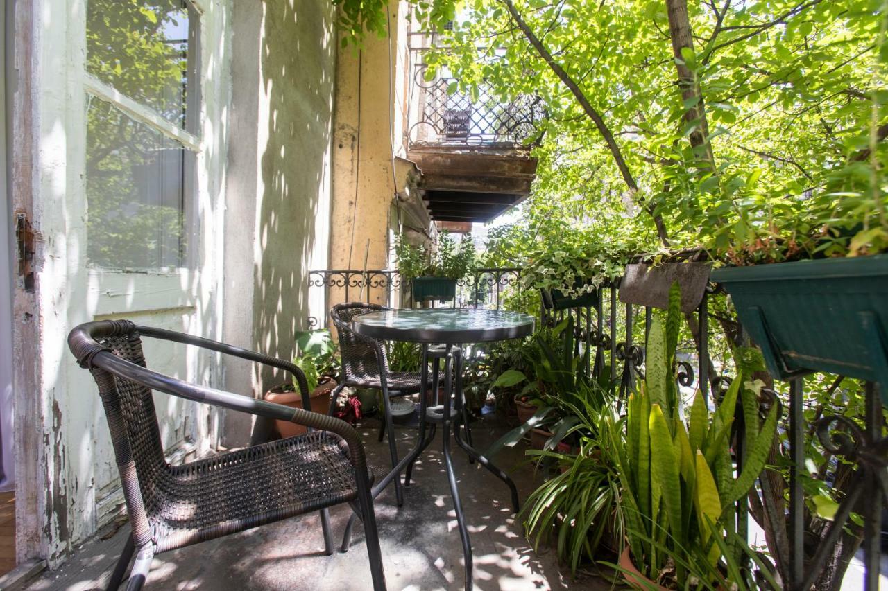 Private Apartment In The Center Of Old Tiflis Exterior foto